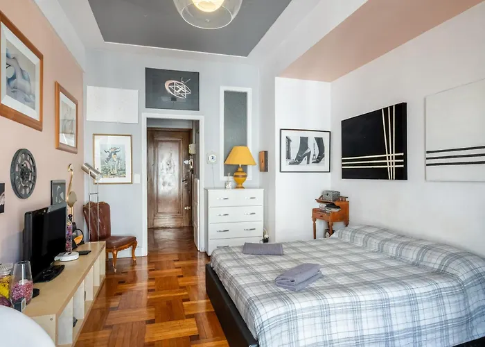 French Vintage Apartman